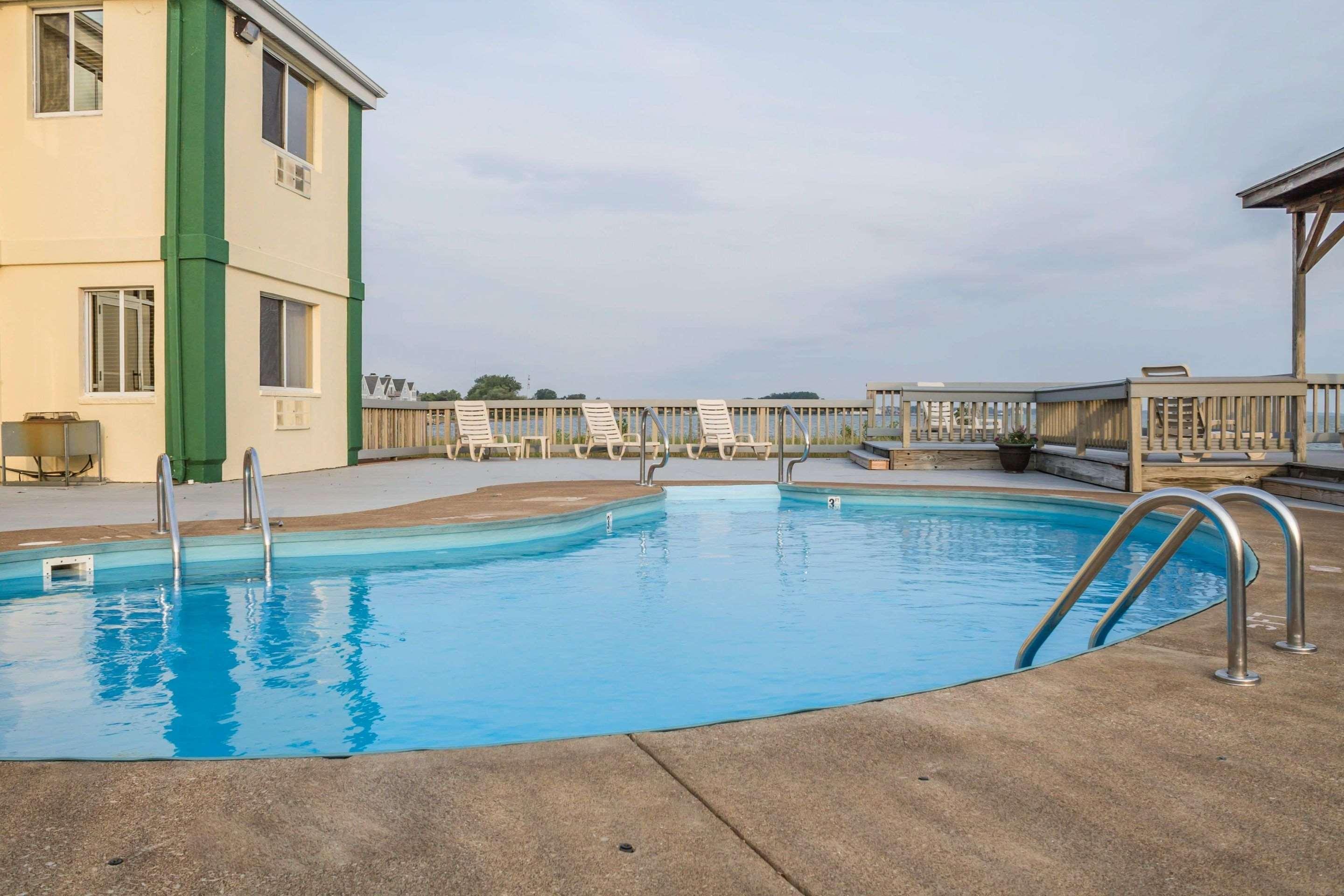 Quality Inn Port Clinton Exterior photo